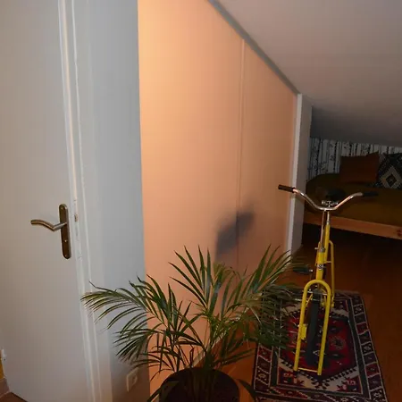Charleville Mézières, ravissante suite. Extérieur photo
